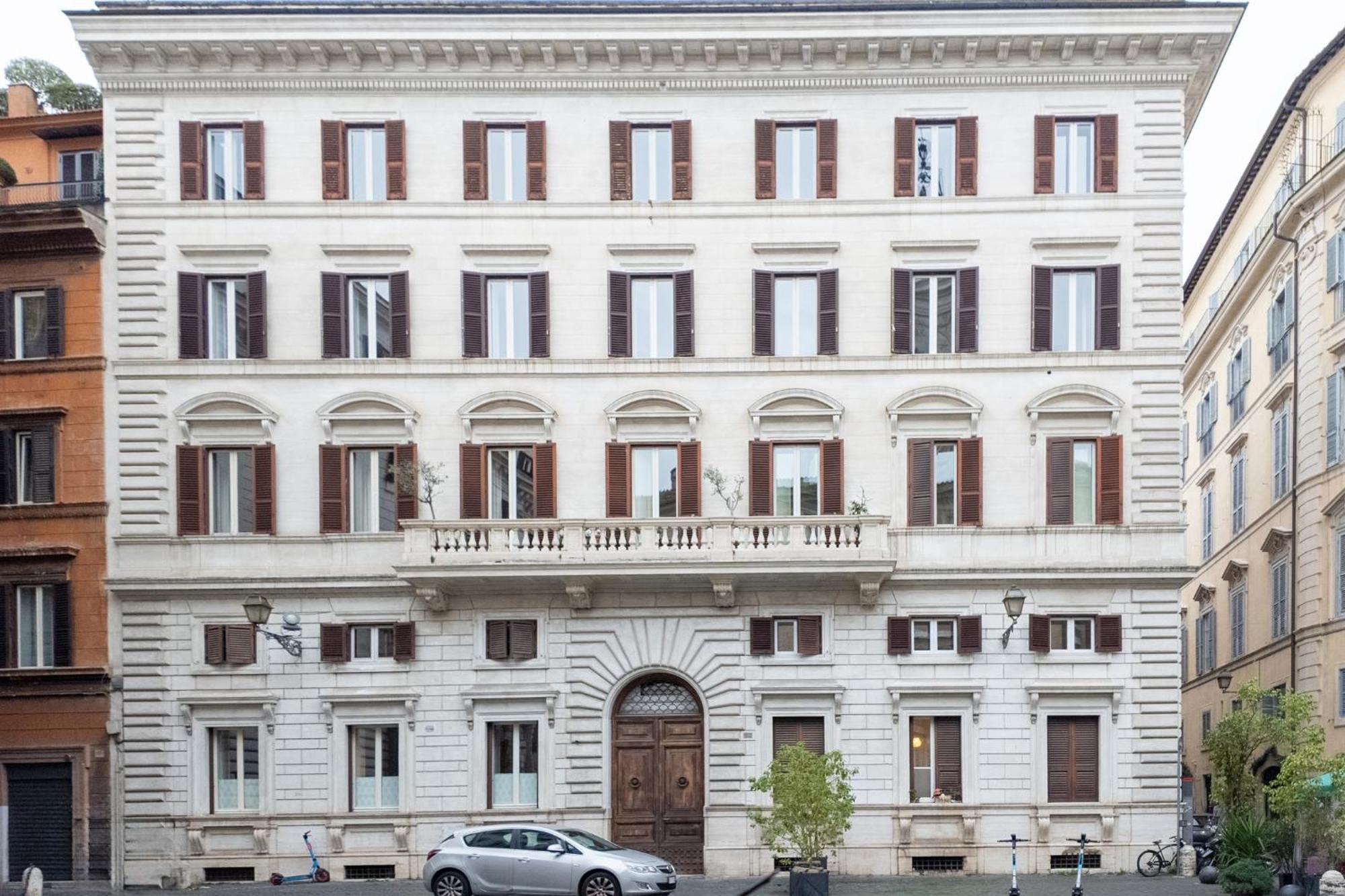 The Best In Rome Orologio Εξωτερικό φωτογραφία